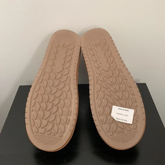 Koolaburra by UGG - Picture 6 of 11